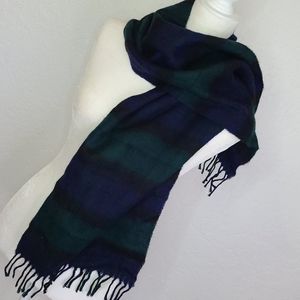 Vintage Pierre Cardin 100% lambs wool scarf plaid